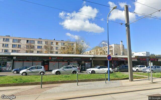 Façade : 71 route du Pavé Blanc, Clamart