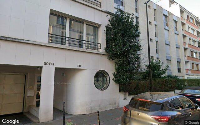 Façade : 50 rue de la Rochefoucauld, Boulogne-Billancourt